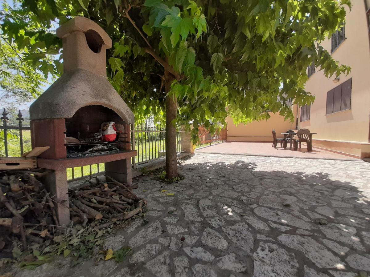 Villa Pacchini Poggio Mirteto Exteriör bild